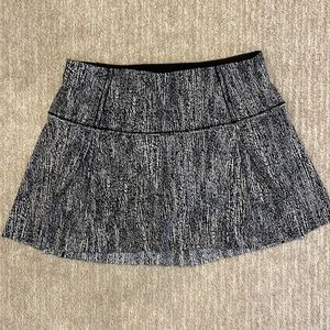 Lululemon. Skirt